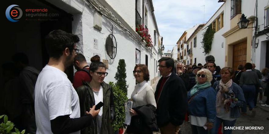 Marea Negra en lucha contra el intrusismo